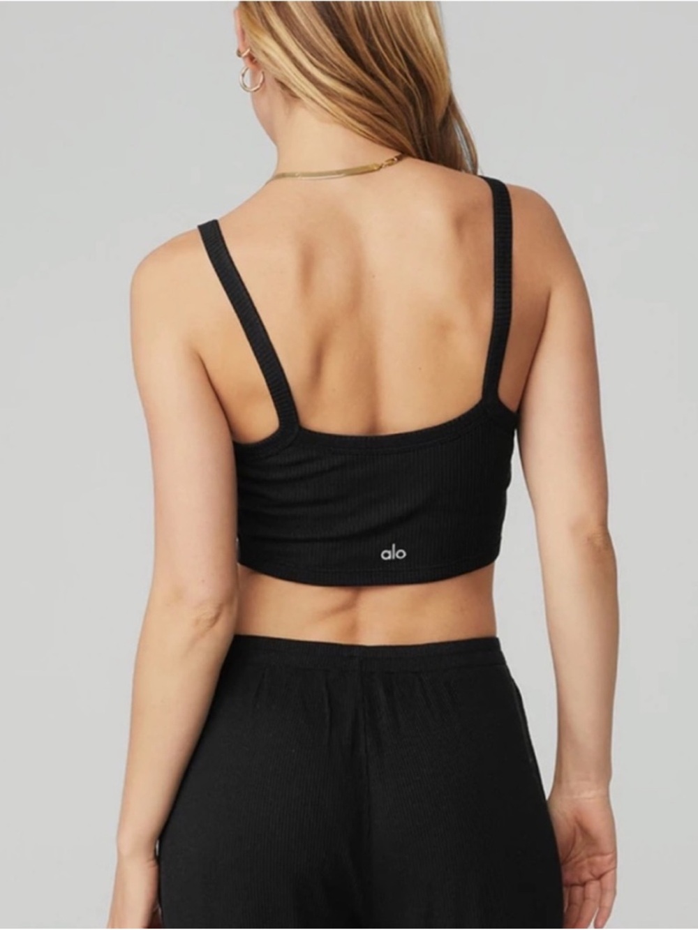 Alo Ribbed Crop Whisper Bra Tank Black Size M - Picture 3 of 14
